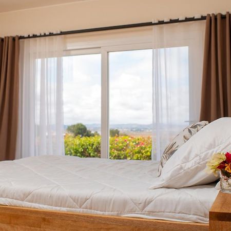 Somptua Garden Apartment Ivato  Luaran gambar