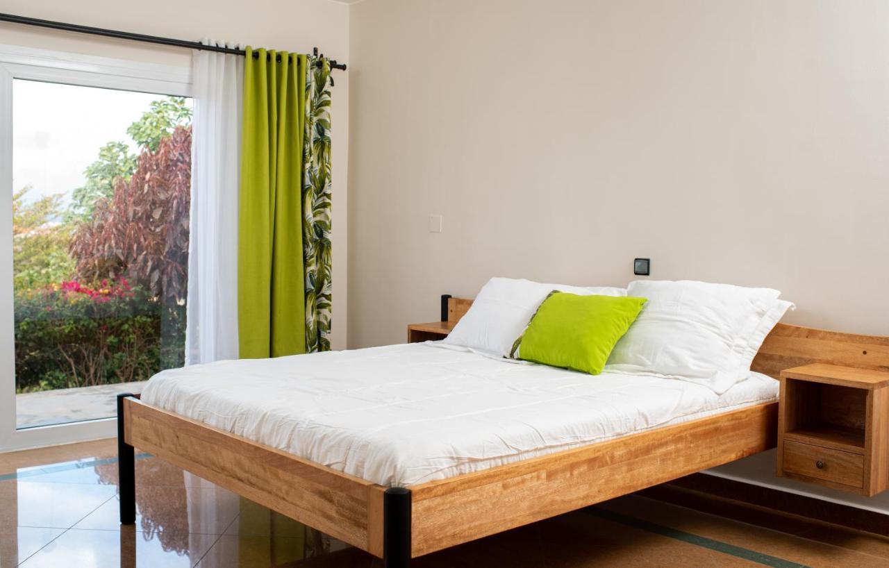 Somptua Garden Apartment Ivato  Luaran gambar