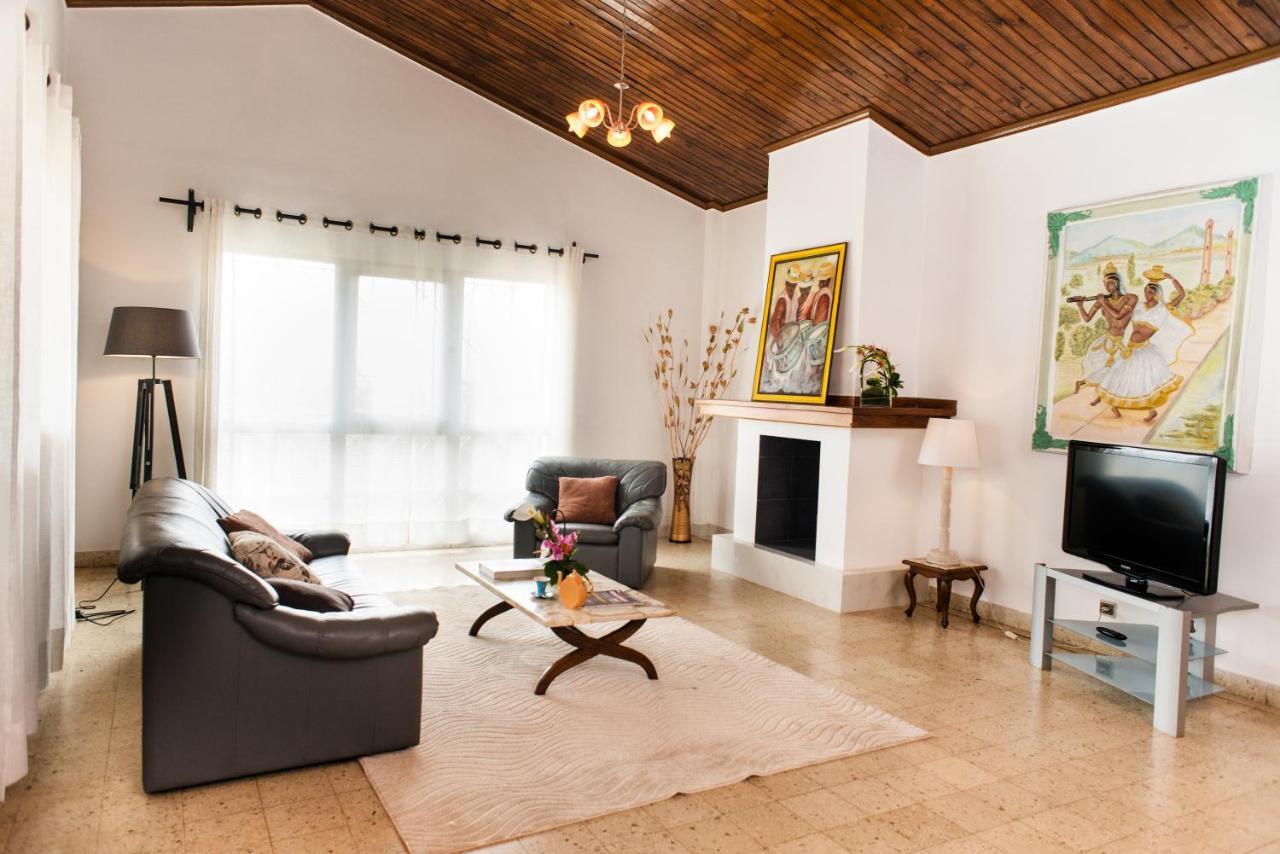 Somptua Garden Apartment Ivato  Luaran gambar