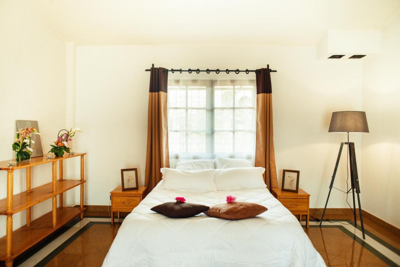 Somptua Garden Apartment Ivato  Luaran gambar