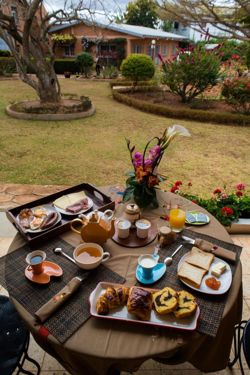 Somptua Garden Apartment Ivato  Luaran gambar